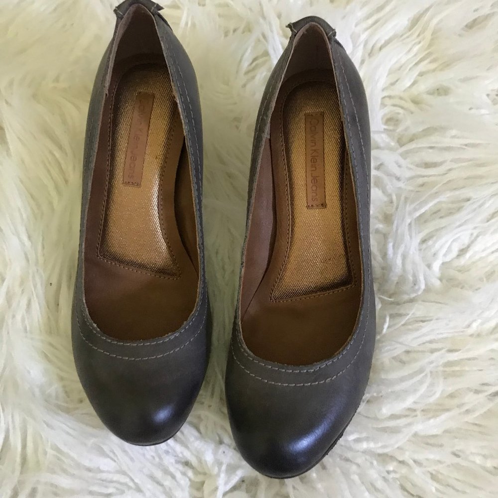 Calvin Klien Jeans High Heel Pumps; Size 7 1/2